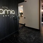 Namia By Dori