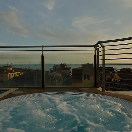 Hotel Namia By Dori Bardolino