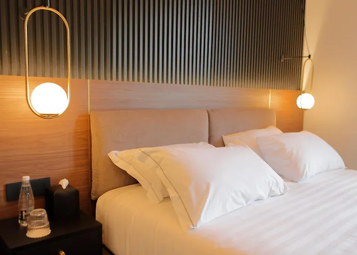 Namia By Dori ברדולינו